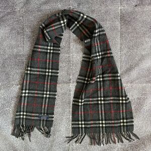Women's Burberry Gray Black Red Plaid Nova Check Fringe Cashmere Neck Wrap Scarf
